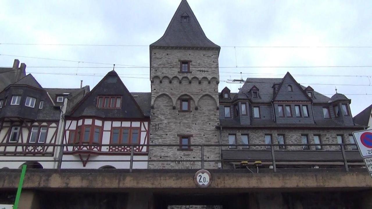 Kranenturm hotel Bacharach Eksteriør bilde